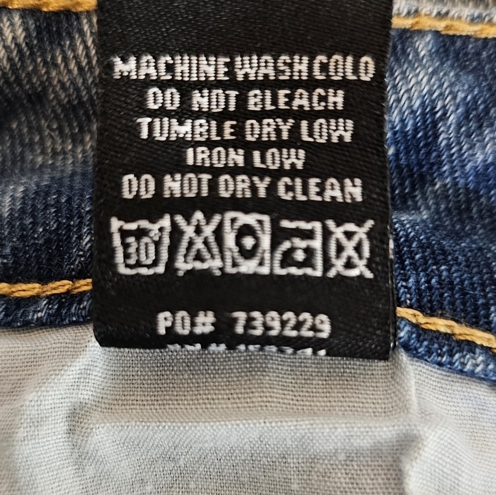 Fashion Nova Floria Baggy Wide Leg Light/Med Wash Jeans Size 11 - Picture 11 of 16